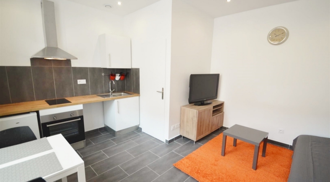 APPARTEMENT-49